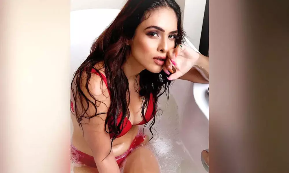 Bhojpuri actress neha malik flaunts her style in the bathtub, fans were shocked to see the pictures - news2news. In